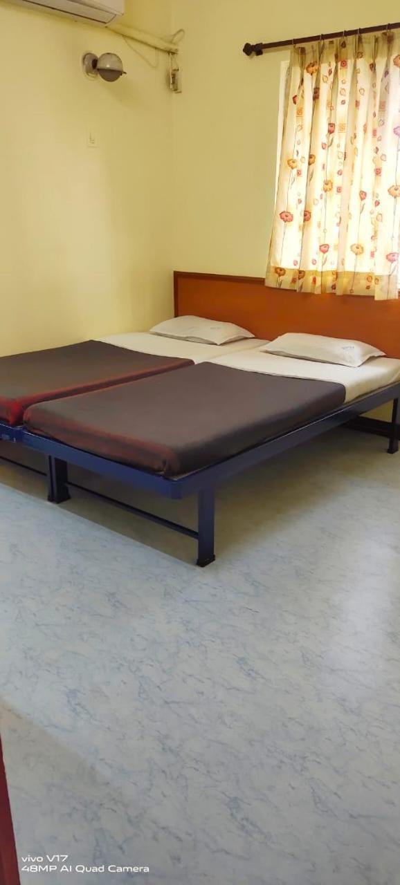 Hotel Parth Residency Kolhapur Eksteriør bilde
