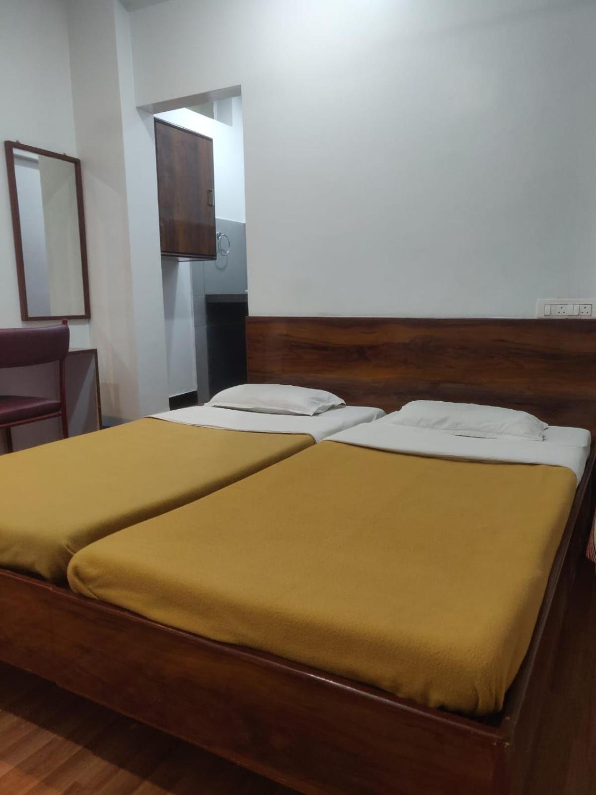 Hotel Parth Residency Kolhapur Eksteriør bilde